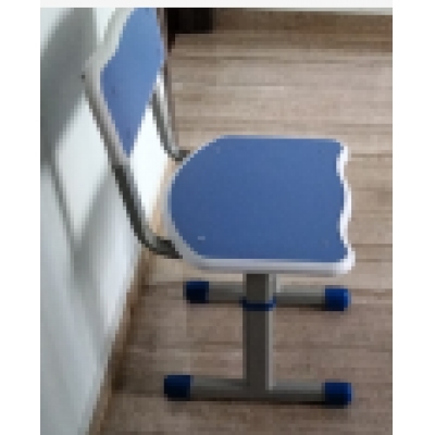 鋼木學(xué)生椅